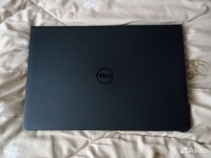 Ноутбук dell inspiron 15