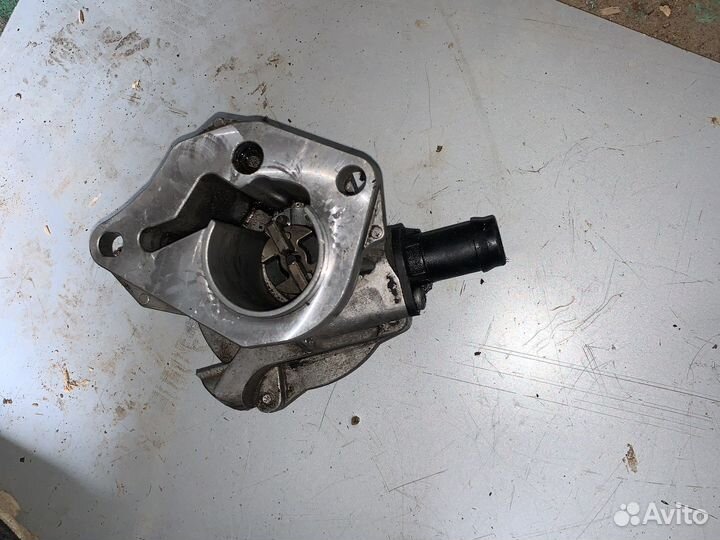 Вакуумный насос renault megane 3 1,5