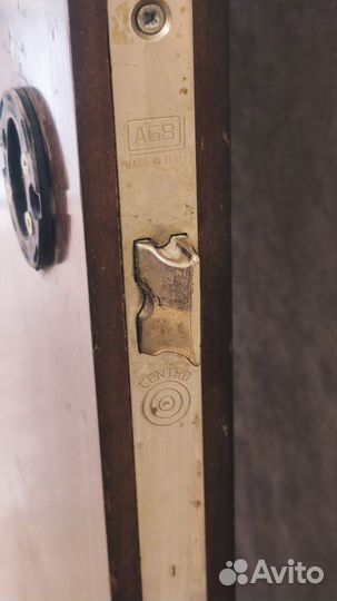 Двери межкомнатные б/у 2 шт