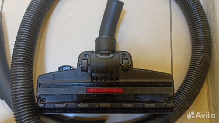 Пылесос doffler VCC 1609 RB (Т1)