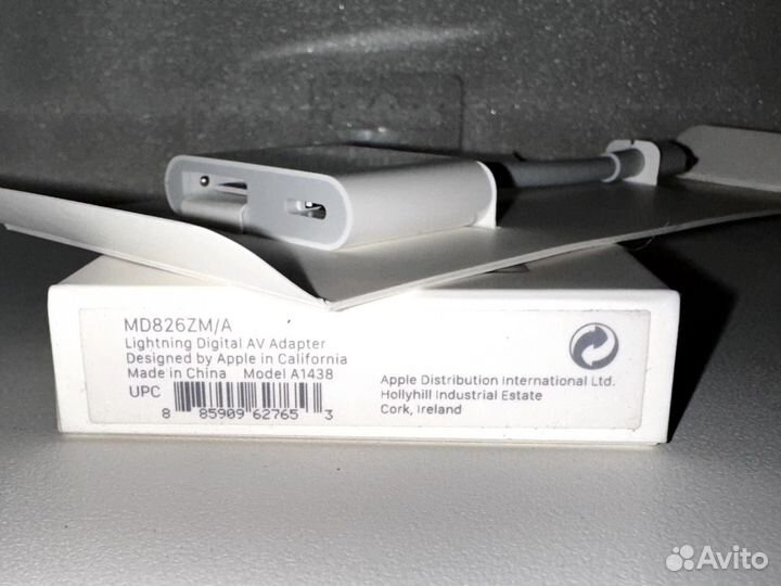 Переходник для iPod, iPhone, iPad (MD826ZM/A)