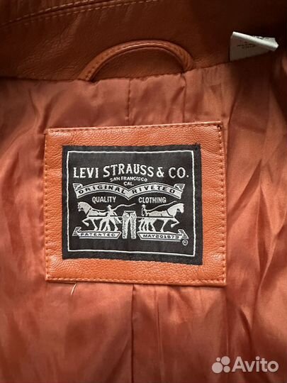 Кожаная куртка Levis