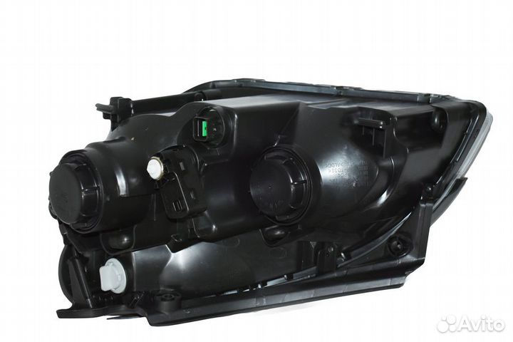 Фара правая Kia Carens