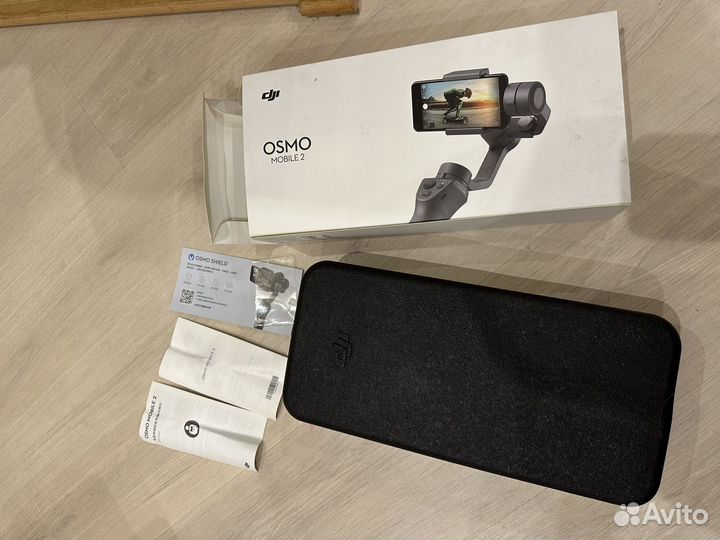 Стабилизатор для съемки DJI Osmo Mobile 2