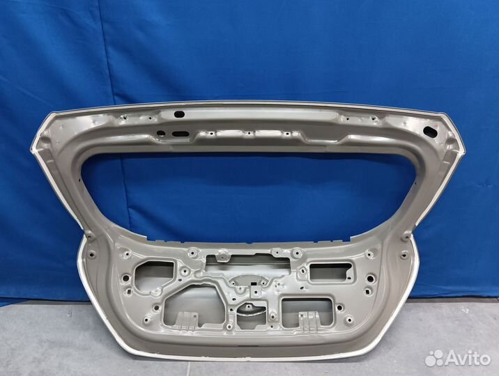 Дверь багажника Хендай Солярис 1