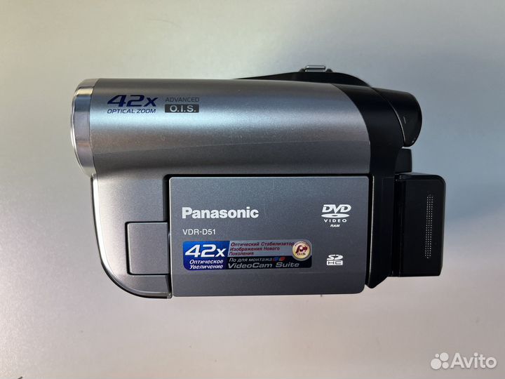 Видеокамера Panasonic VDR-D51