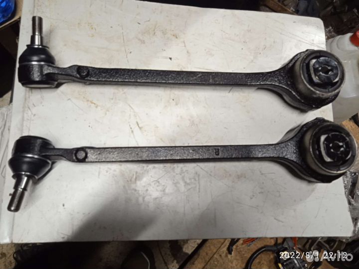 Рычаги перед комплект dodge Challenger