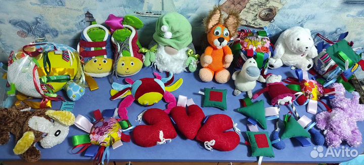 Развивающие игрушки пакетом мягкие