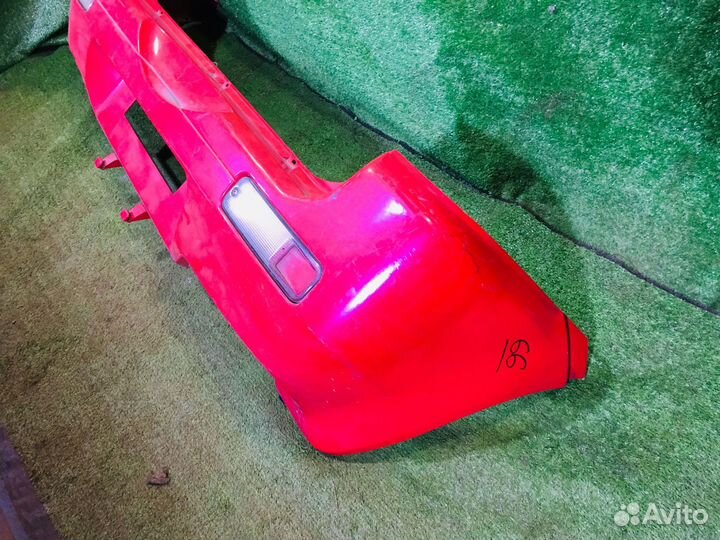 Бампер задний Toyota Cami J100E Красныйцарапины