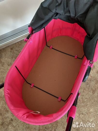 Коляска для кукол