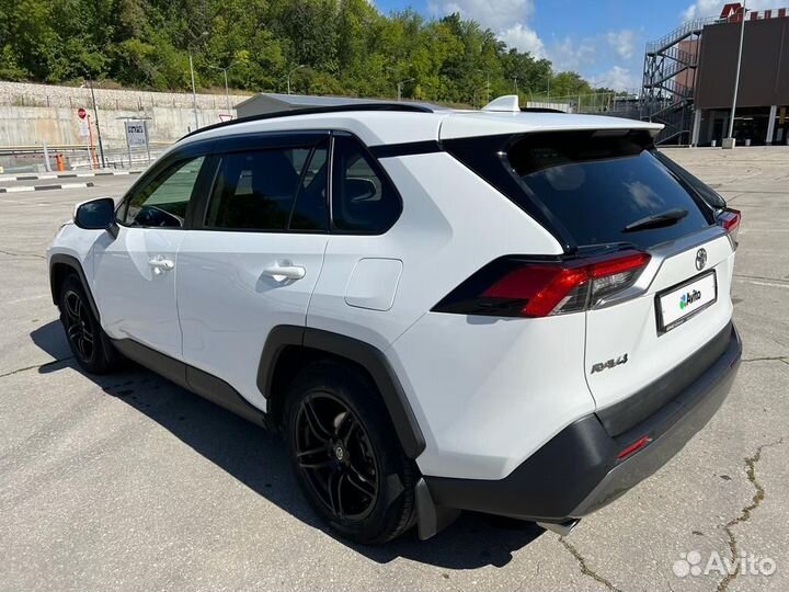 Toyota RAV4 2 CVT, 2019, 118 000 км