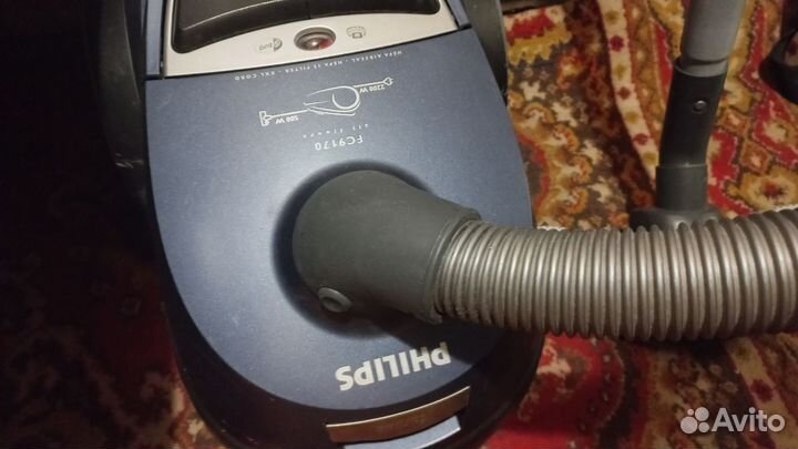 Пылесос Electrolux ergoeasy cyclonic