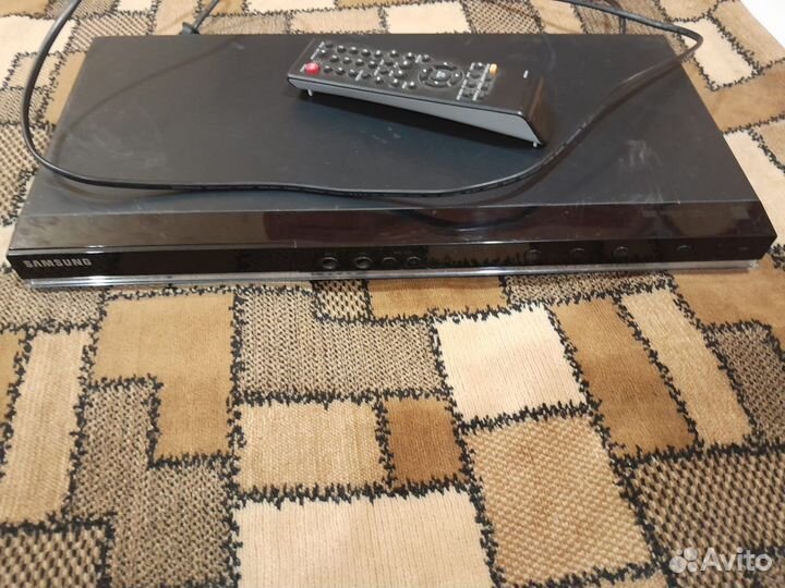 Видеомагнитофон samsung