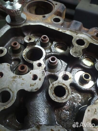 Головка блока цилиндров Cummins ISBe 3.8 TD