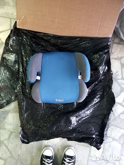 Детское автомобильное кресло
