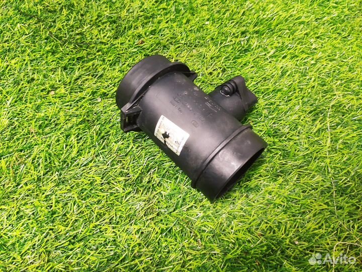 Расходомер воздуха Kia Carens