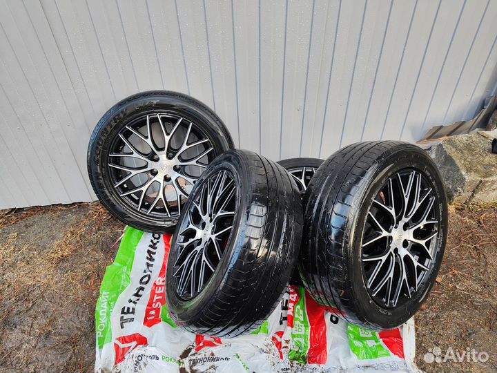 Литые диски 5x108 с резиной Toyo 215 /55 R17