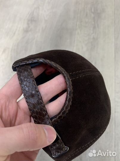 Кепки Питон Замша