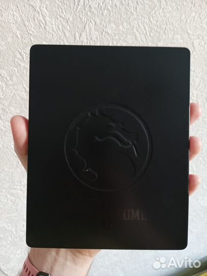 Mortal Kombat 11 стилбук с синим магнитом