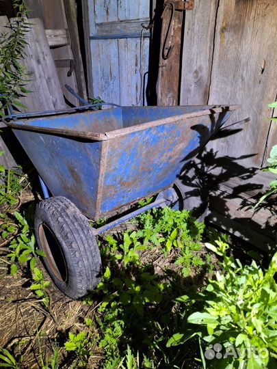 Продам садовую тачку СССР