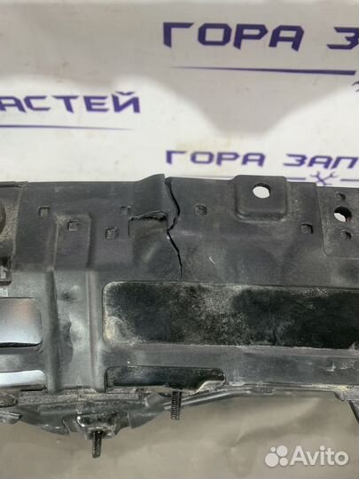 Панель передняя/телевизор (в сборе) Hyundai Sonata