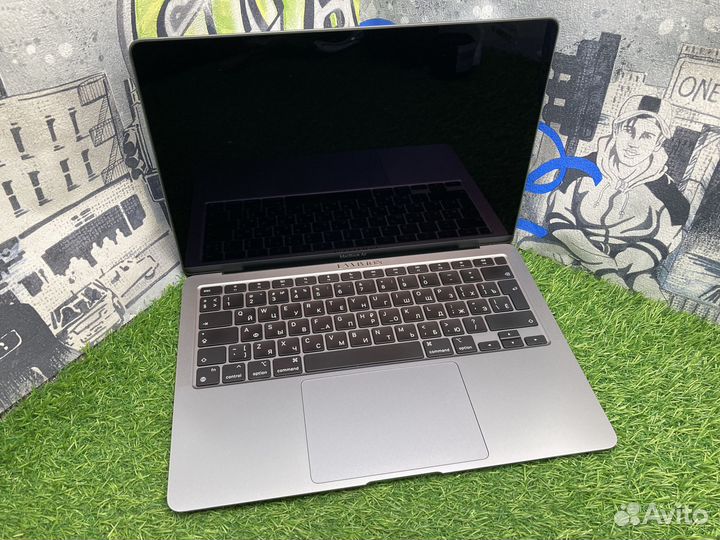 MacBook Air 13 2020 M1 (русская раскладка) Покупка