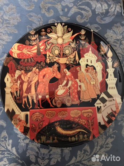 Тарелка декоративная