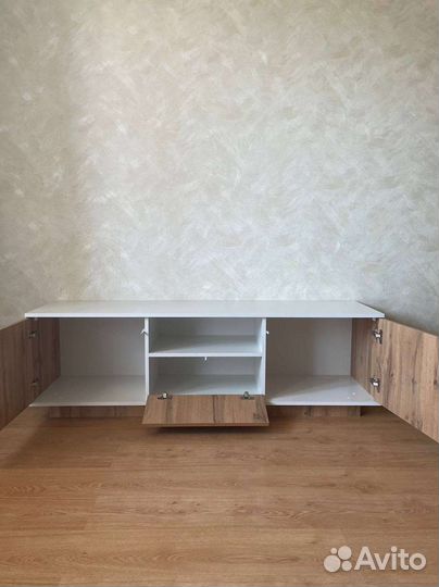 Тумба под телевизор новая