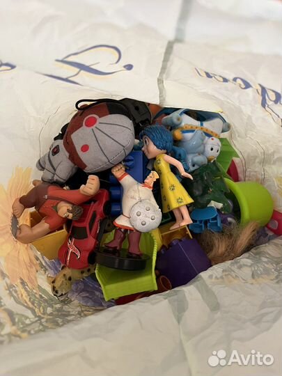 Мягкая игрушки и игрушки