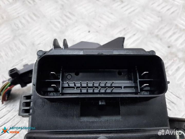 Блок управления топливным насосом Opel Astra