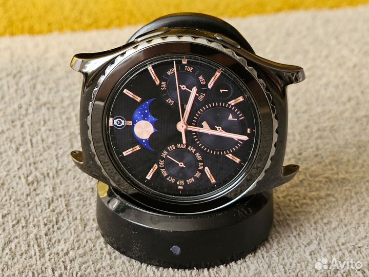 Часы samsung gear s2 classic