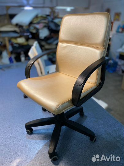 Кресло офисное