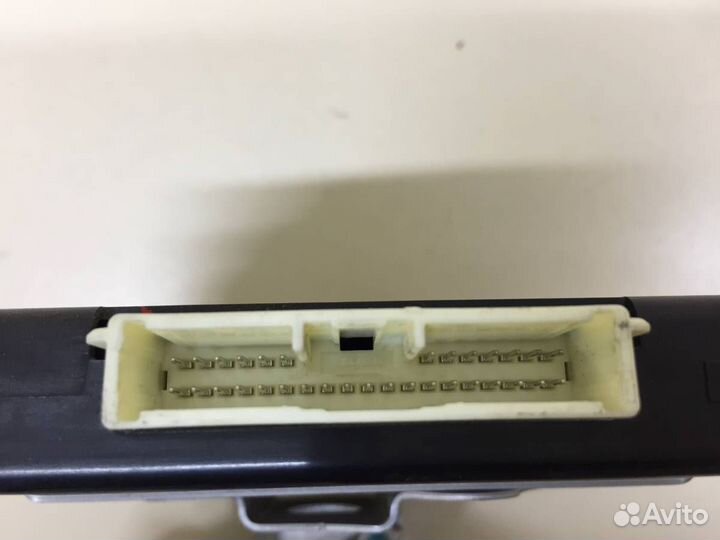 Блок управления подвеской Lexus RX 350 /450h XL10