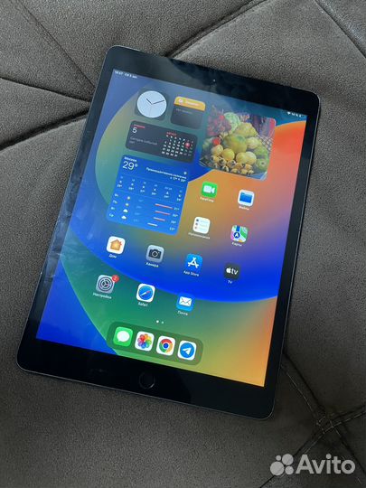 iPad 8 2020 32gb с симкартой