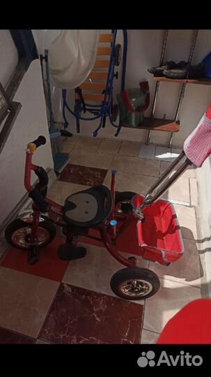 Детский трехколесный велосипед б/у