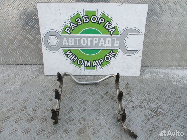 Рампа топливная Mercedes Benz W210 3.2 1999г