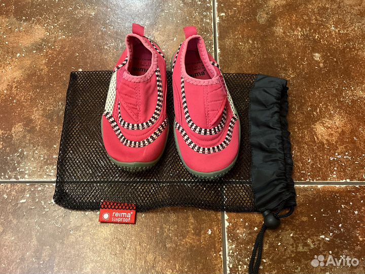 Тапочки для плавания детские Reima 28