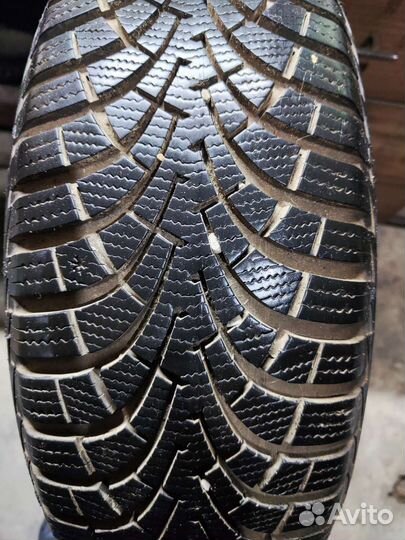 Goodyear UltraGrip 9 205/65 R15