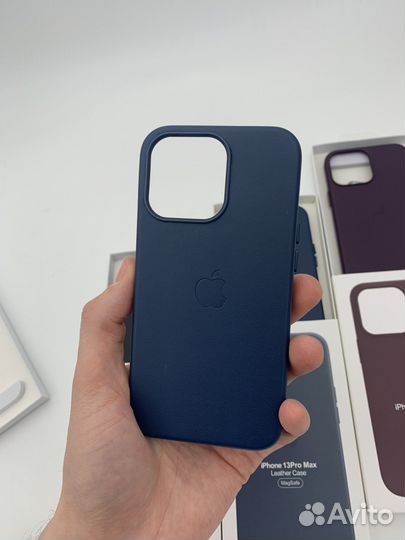 Кожаные чехлы для iPhone с MageSafe