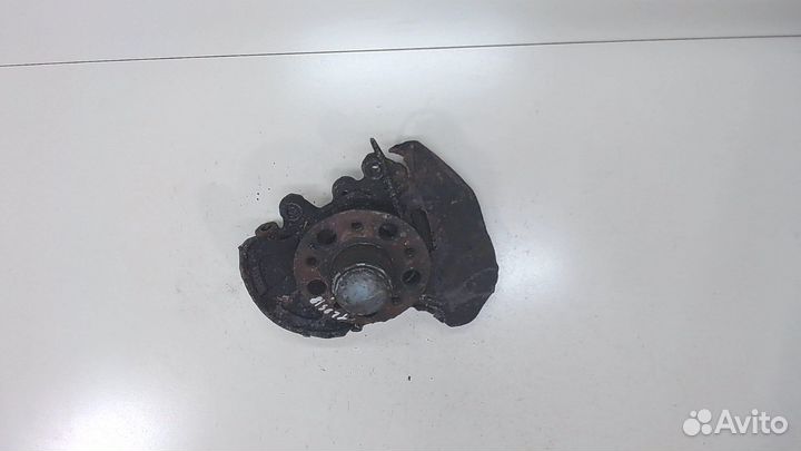 Ступица (кулак, цапфа) Mercedes C W203, 2004