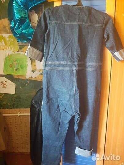 Джинсовый комбинезон для девочки