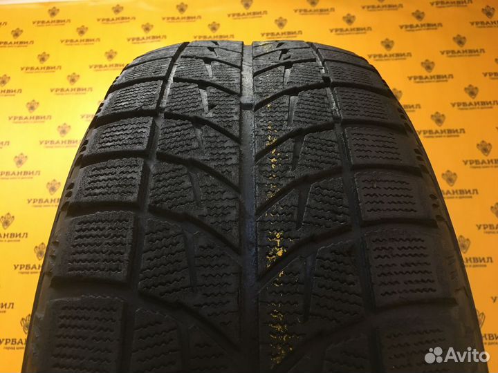 Bridgestone Blizzak WS-60 225/60 R17 99R