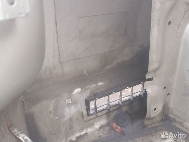 Крыло заднее левое Hyundai accent