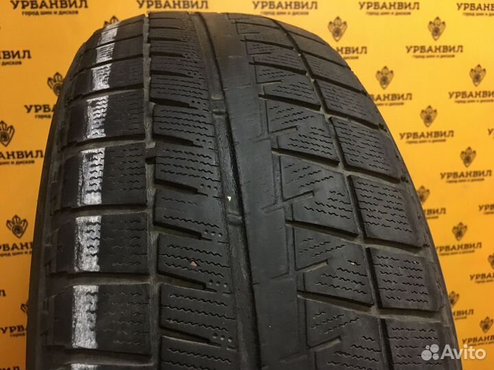 Bridgestone Blizzak Revo GZ 205/60 R16