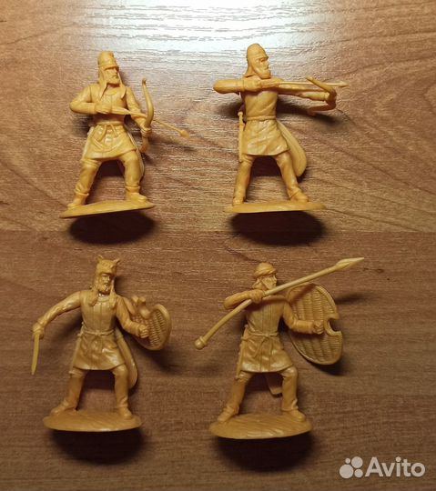 Солдатики, X-Force, Hat