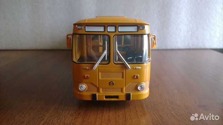 Модель автобуса Лиаз 677м