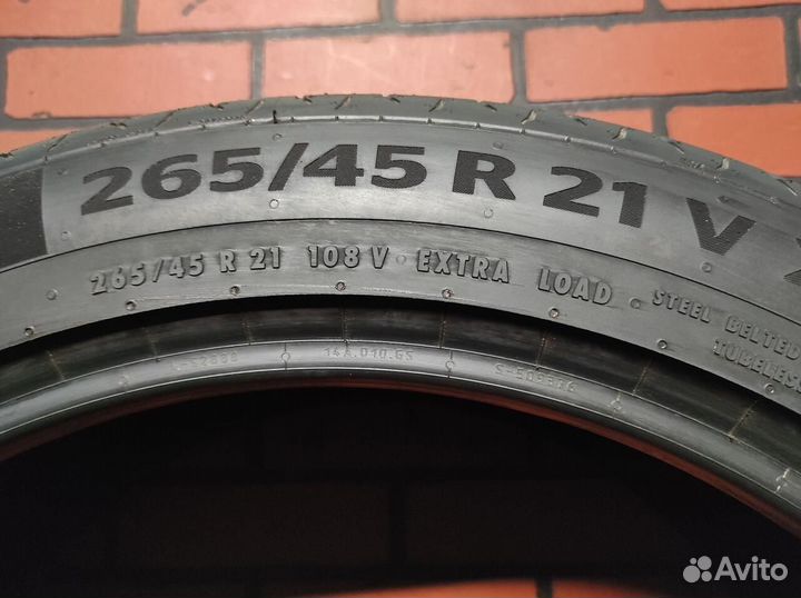 Continental MaxContact MC6 265/45 R21 108V