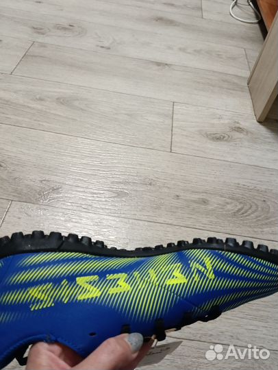 Футзалки adidas 40 размер