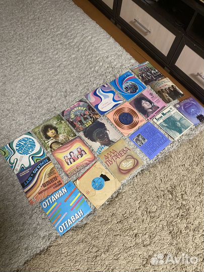 Виниловые пластинки миньоны