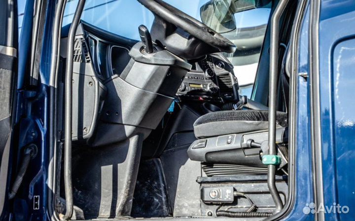 Pазбираем грузовик Mercedes-Benz Actros mpiv с 201